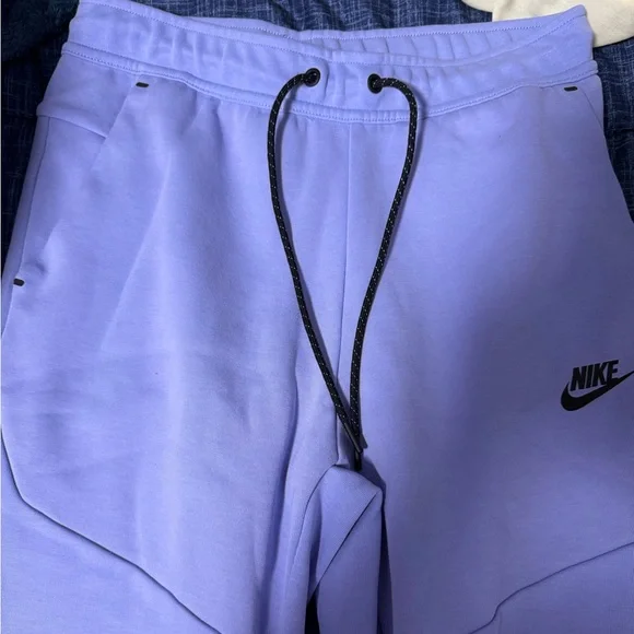 Men’s purple Nike tech pants size small - Picture 1 of 3